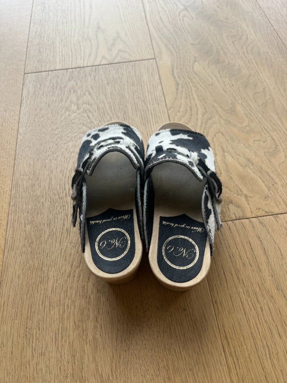 No 6 pony hair clogs